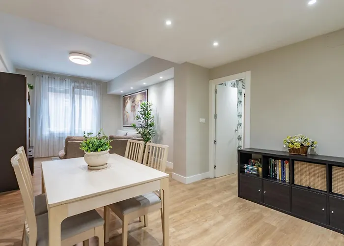 Apartamento En Licenciado Poza *